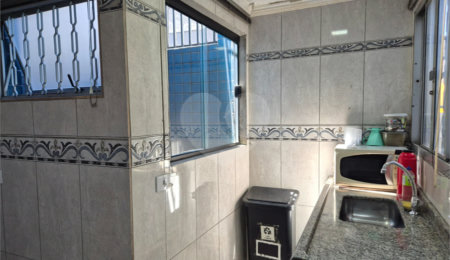 Sobrado à venda ou para alugar com 1 quarto em Saúde, São Paulo, SP