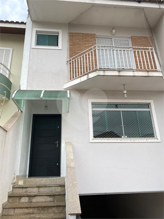 Sobrado à venda com 3 quartos, sendo 1 suíte, em Vila Lageado, São Paulo, SP