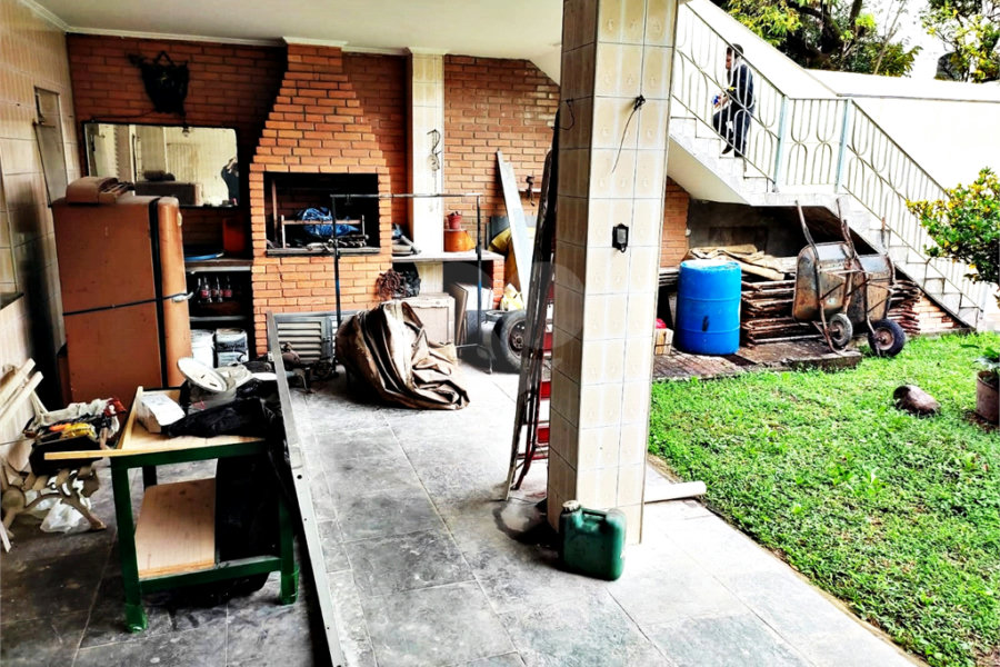 Sobrado à venda com 5 quartos, sendo 2 suítes, em Vila Nova Cachoeirinha, São Paulo, SP
