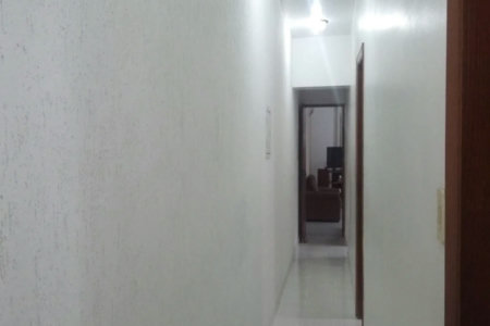 Casa à venda com 3 quartos, sendo 1 suíte, em Jardim Pinheiros, São Paulo, SP