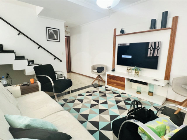 Sobrado à venda com 3 quartos, sendo 1 suíte,  em Santana, São Paulo, SP