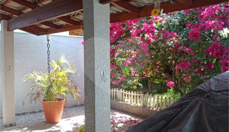 Casa Térrea à venda com 3 quartos, sendo 1 suíte,  em Jundiaizinho (terra Preta), Mairiporã, SP