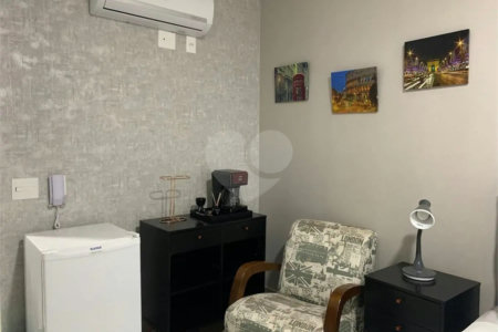 Apartamento à venda com 1 quarto em Indianópolis, São Paulo, SP