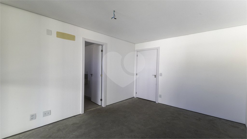 Apartamento à venda com 4 quartos, sendo 3 suítes, em Perdizes, São Paulo, SP