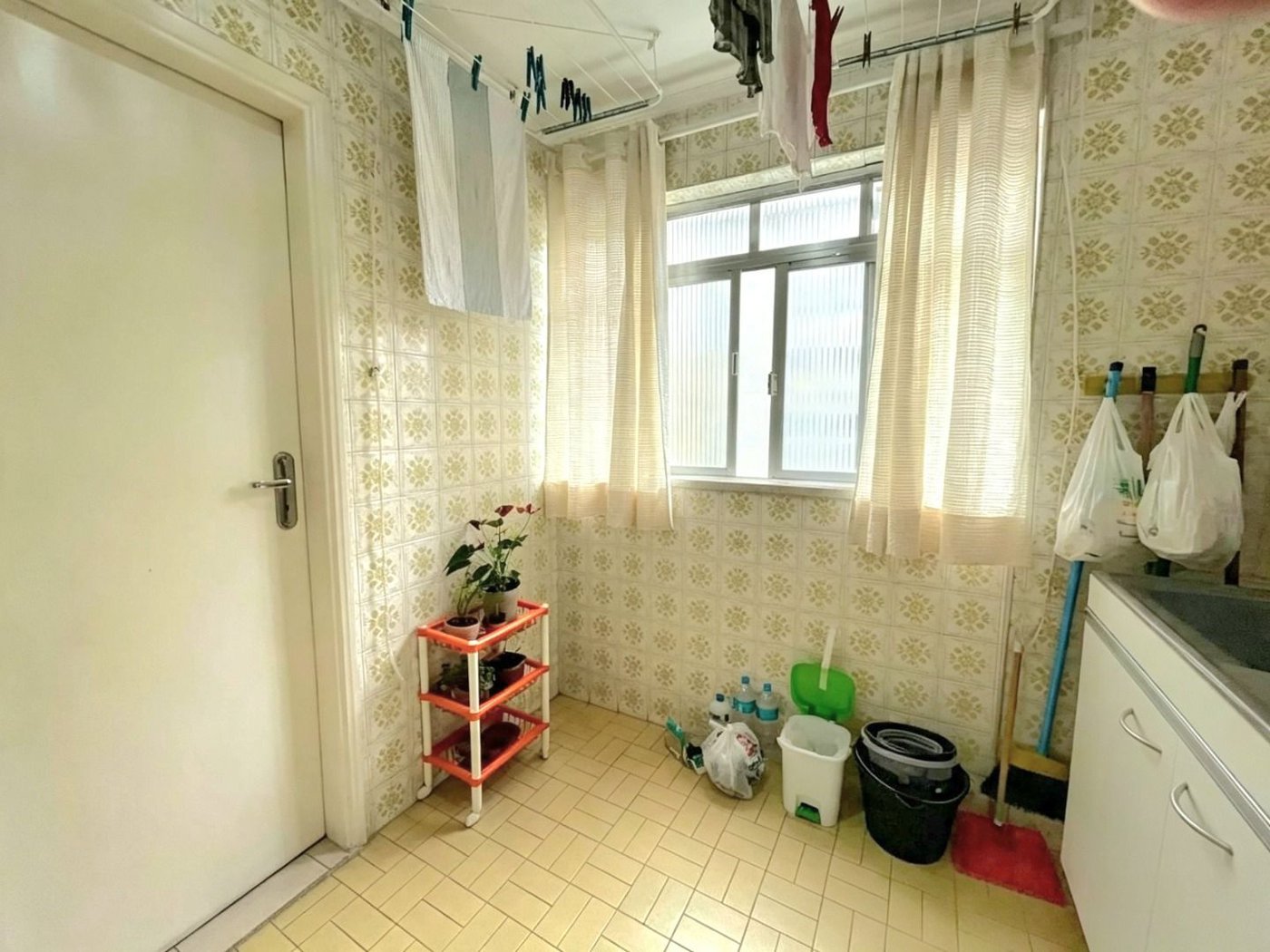 Apartamento com 3 dormitórios à venda, 117 m² por R$ 780.000,00 - Gonzaga - Santos/SP