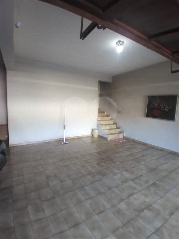 Sobrado à venda com 4 quartos, sendo 2 suítes, em Tremembé, São Paulo, SP