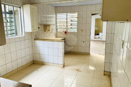 Casa à venda com 4 quartos em Chácara Inglesa, São Paulo, SP