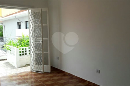 Casa Térrea à venda ou para alugar com 4 quartos, sendo 1 suíte, em Jardim Aeroporto, São Paulo, SP