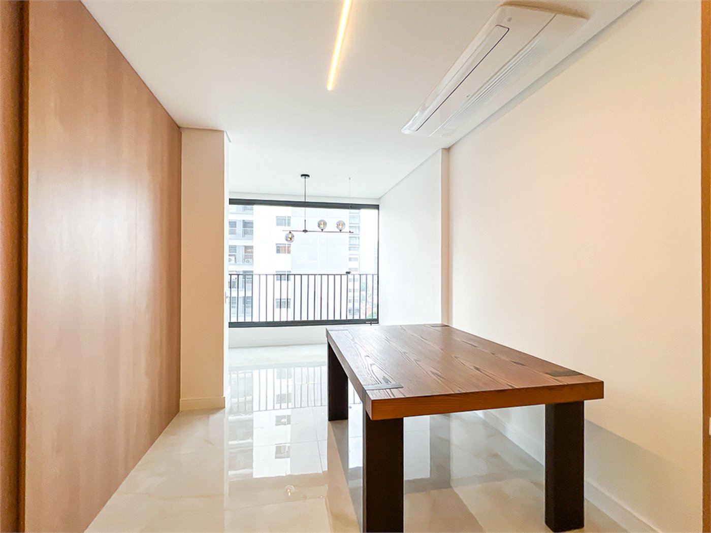 Apartamento à venda com 2 quartos, sendo 1 suíte, em Santo Amaro, São Paulo, SP