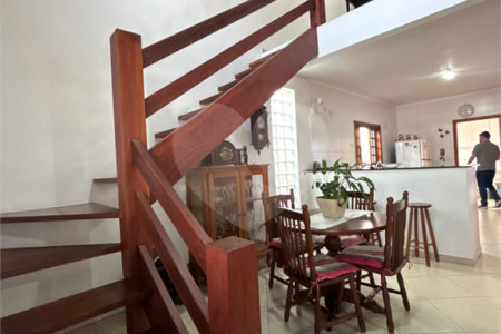 Casa à venda com 3 suítes no condomínio Atibaia Park I, Atibaia - SP
