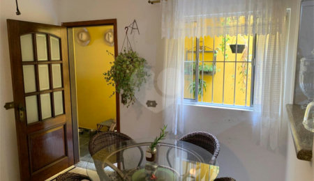 Sobrado à venda com 2 quartos, sendo 1 suíte,  em Cupecê, São Paulo, SP
