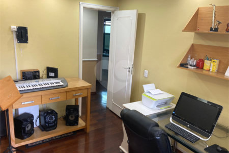 Apartamento à venda com 4 quartos, sendo 1 suíte, em Cidade Mãe do Céu, São Paulo, SP