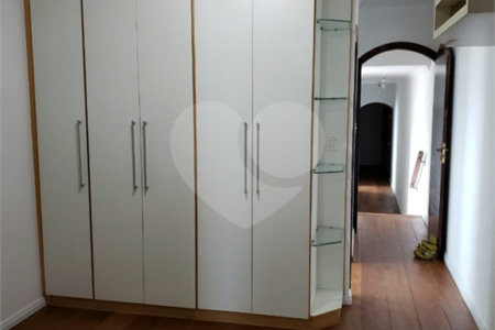 Sobrado à venda com 3 quartos, sendo 1 suíte, em Vila Maria Alta, São Paulo, SP