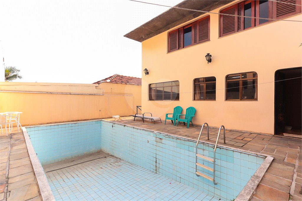 Casa à venda com 4 quartos, sendo 1 suíte, em Brooklin, São Paulo, SP