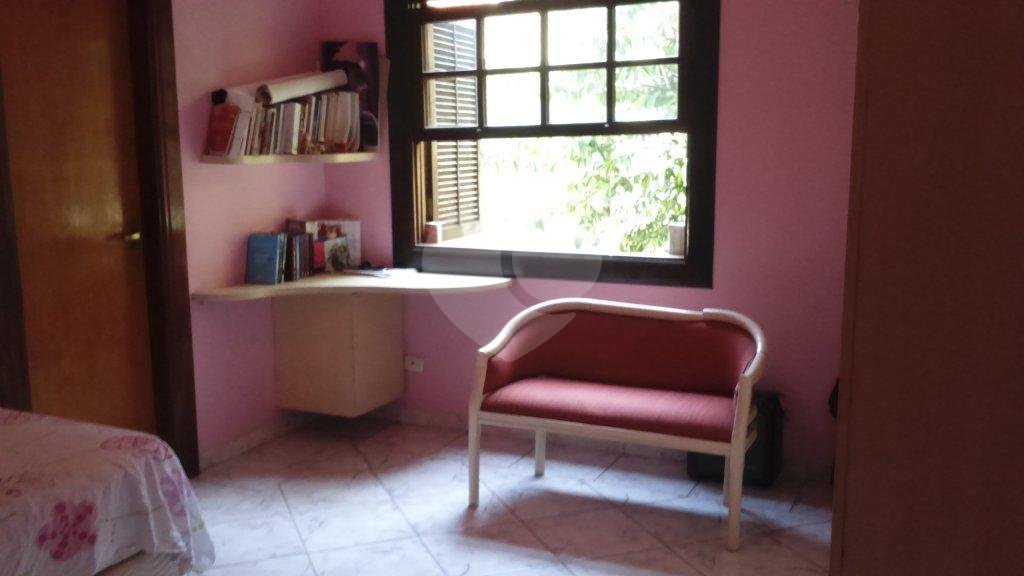 Sobrado à venda com 4 quartos, sendo 3 suítes, em Vila Maria Alta, São Paulo, SP