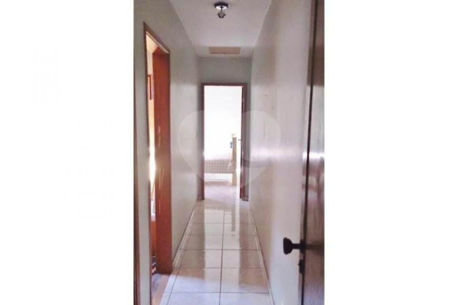 Sobrado à venda com 3 quartos, sendo 1 suíte, em Parada Inglesa, São Paulo, SP