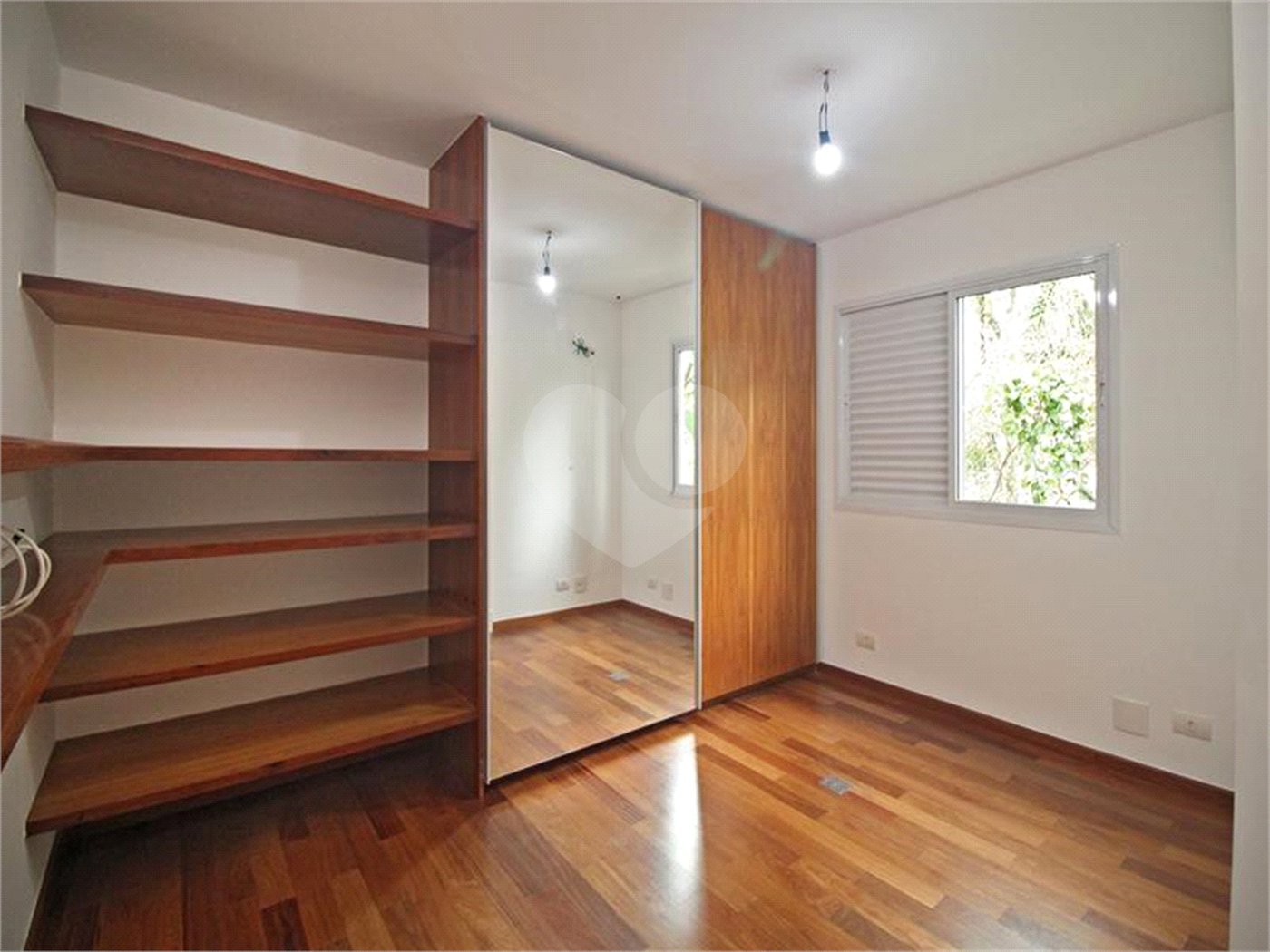 Casa à venda com 3 suítes no condomínio Brooklin Hills, São Paulo - SP