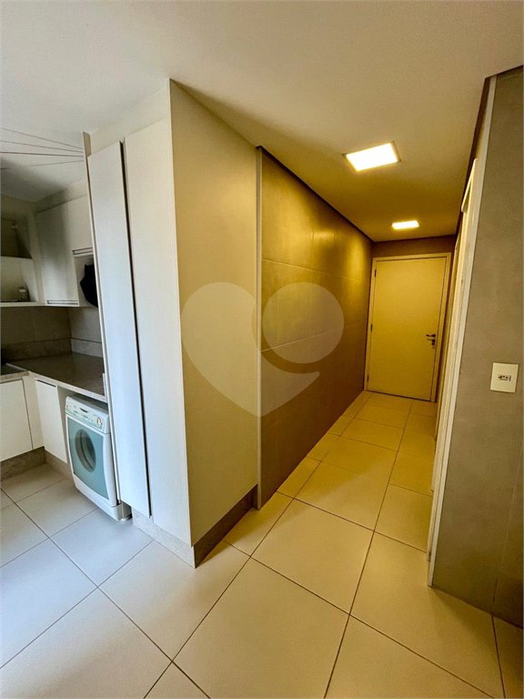 Apartamento à venda com 4 quartos, sendo 3 suítes, em Morumbi, São Paulo, SP