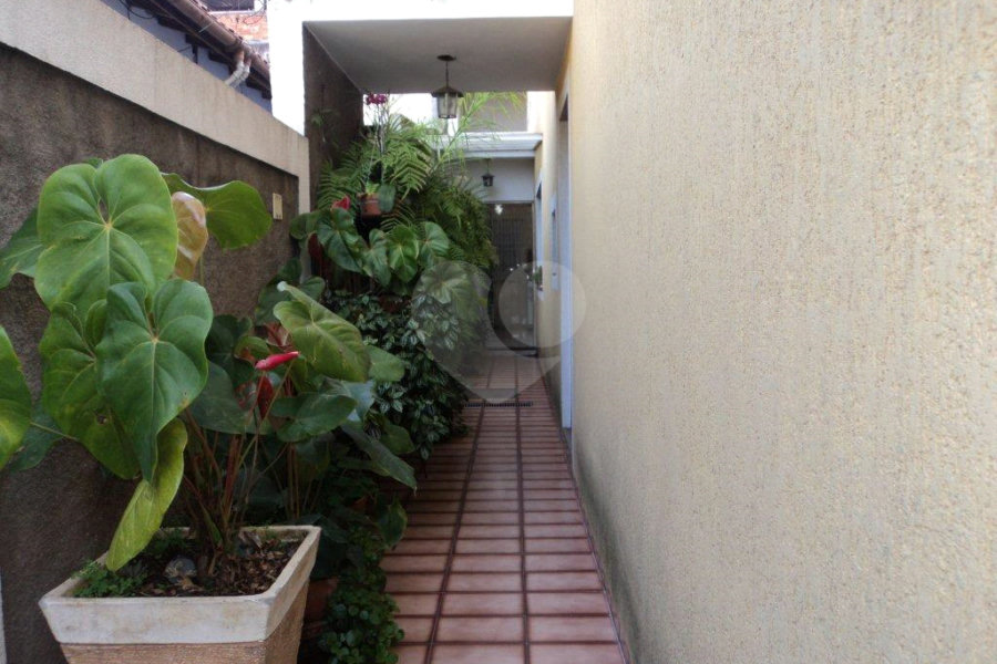 Casa à venda com 3 quartos, sendo 1 suíte, em Butantã, São Paulo, SP