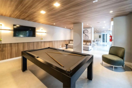 Apartamento à venda com 2 suítes em Santo Amaro, São Paulo, SP