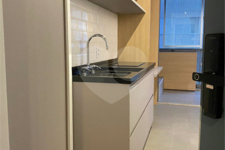 Apartamento à venda com 1 quarto em Pinheiros, São Paulo, SP