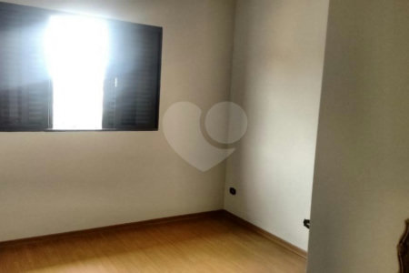 Casa Térrea à venda com 3 quartos, sendo 1 suíte, em Parada Inglesa, São Paulo, SP
