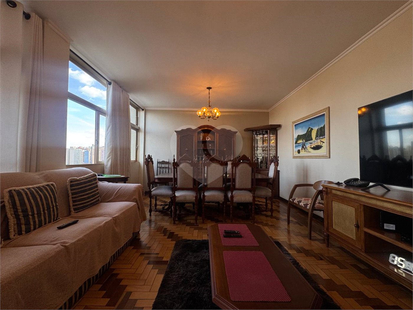 Apartamento à venda com 3 quartos, sendo 1 suíte, no Centro, Ribeirão Preto, SP
