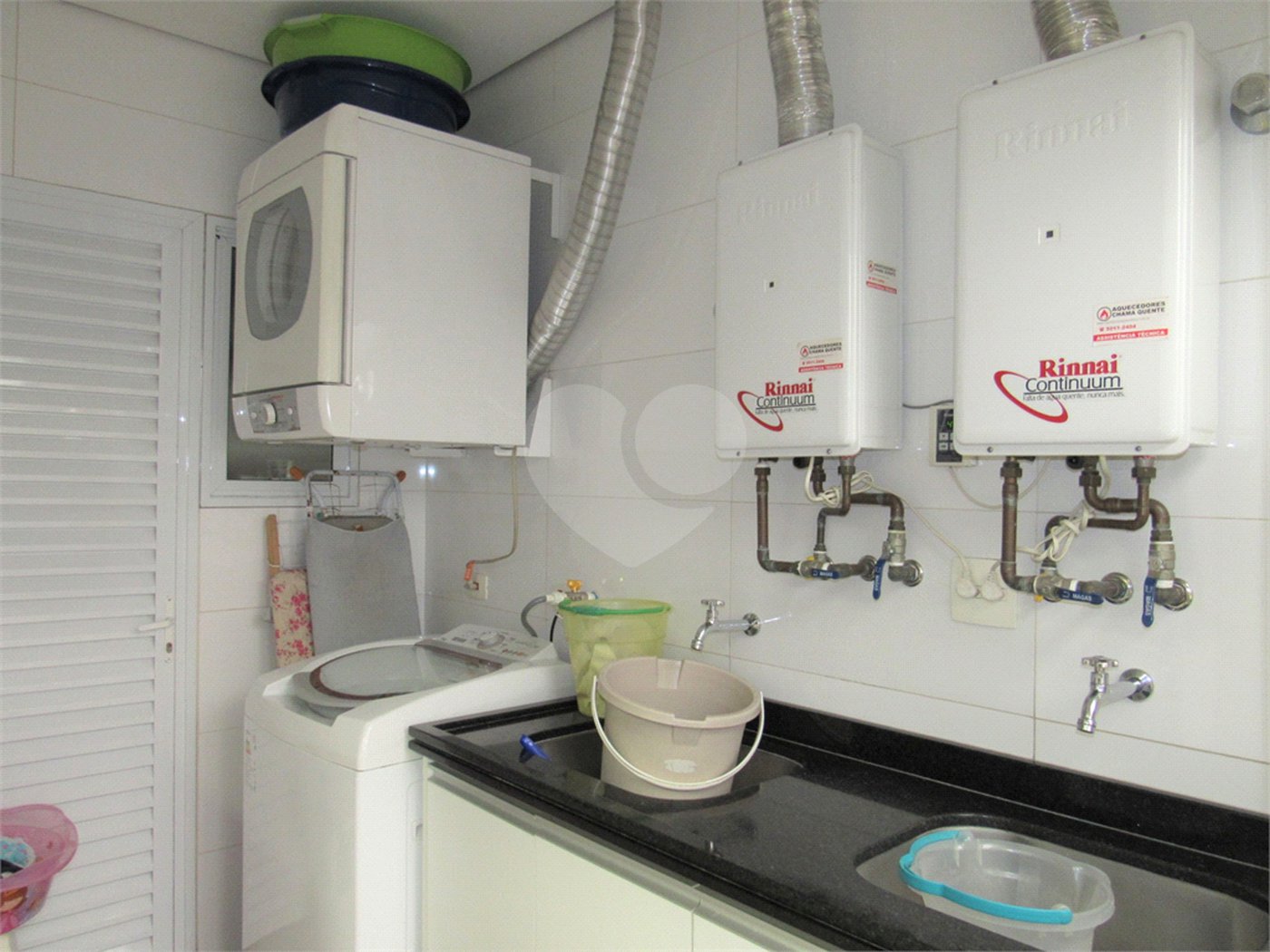 Casa à venda com 4 suítes no condomínio Dolce Villa, São Paulo - SP