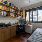 Apartamento à venda com 4 quartos, sendo 2 suítes, em Moema, São Paulo, SP