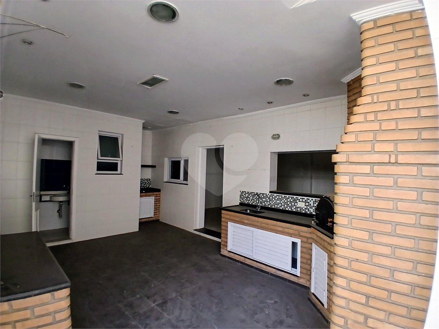 Sobrado à venda com 3 quartos, sendo 1 suíte, em Jardim São Paulo(zona Norte), São Paulo, SP