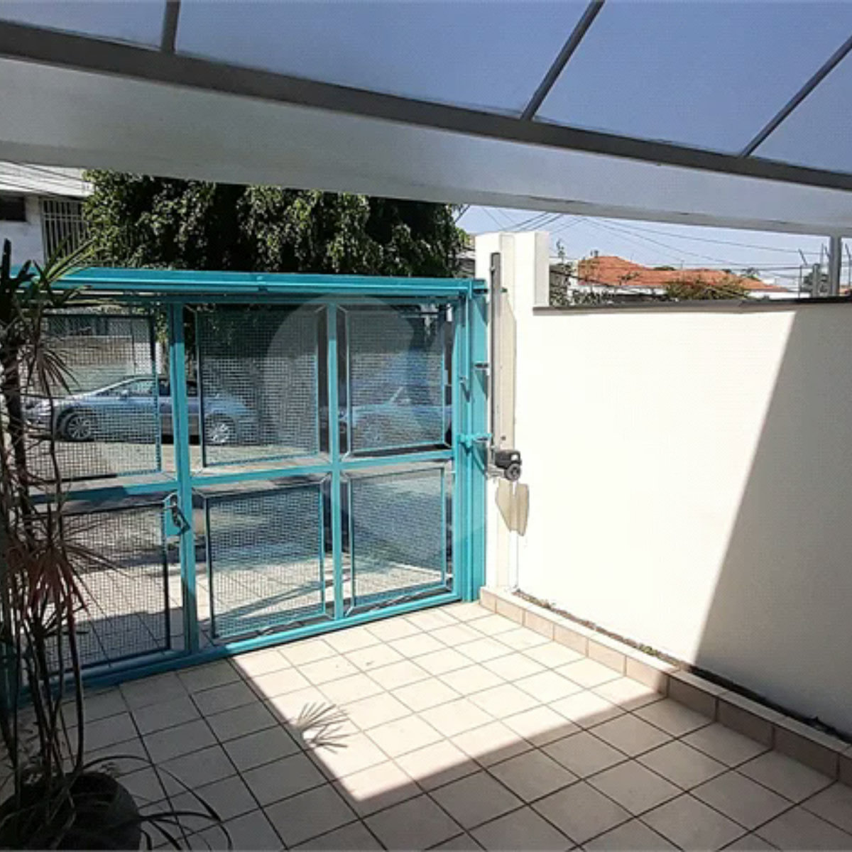 Casa à venda com 3 quartos, sendo 1 suíte, em Planalto Paulista, São Paulo, SP