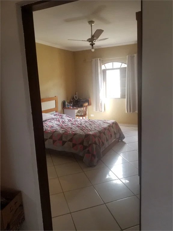 Casa à venda com 3 quartos, sendo 2 suítes, em Jardim Maria Luiza, São Paulo, SP