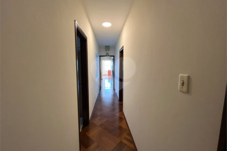 Casa à venda com 3 quartos, sendo 1 suíte, em Jardim Itália, Itapetininga, SP