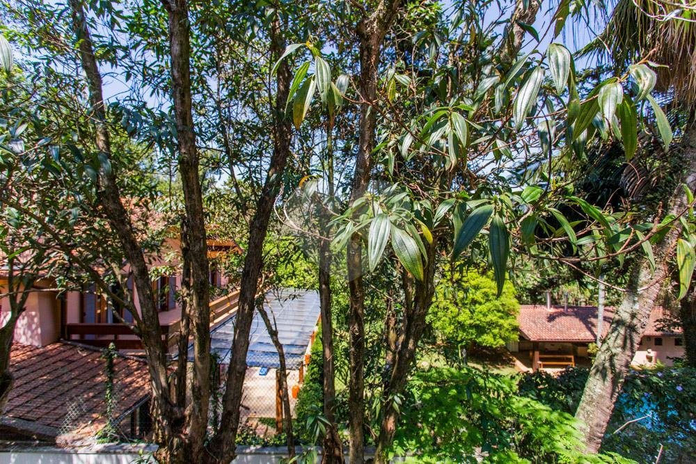 Casa à venda com 4 suítes no condomínio Conde D Eu, São Paulo - SP