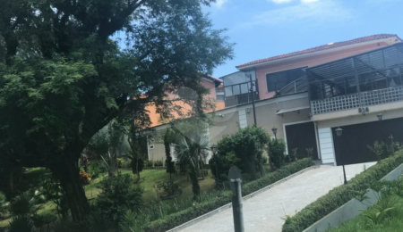 Casa à venda com 5 quartos, sendo 3 suítes, em Alto da Lapa, São Paulo, SP