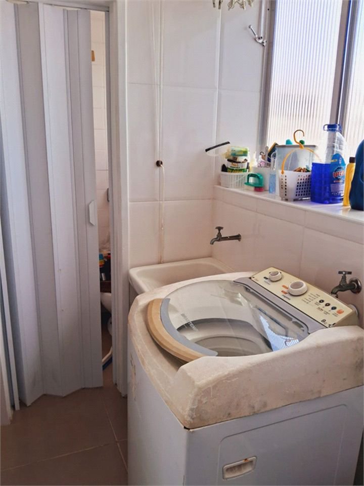 Apartamento com 3 dormitórios à venda, 100 m² por R$ 460.000,00 - Jardim Las Palmas - Guarujá/SP