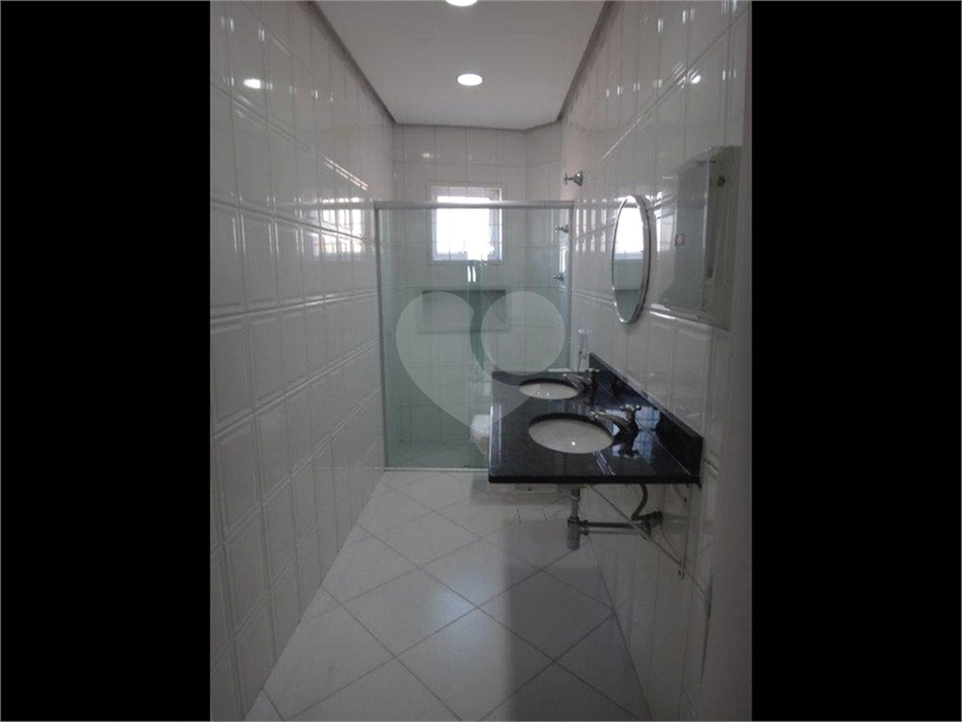 Casa à venda com 3 quartos, sendo 2 suítes,  em Mirandópolis, São Paulo, SP