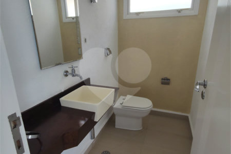 Casa à venda com 3 suítes no condomínio Residencial Suzano, Suzano - SP