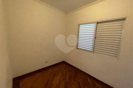 Casa à venda com 2 quartos, sendo 1 suíte, em Parque Vitória, São Paulo, SP