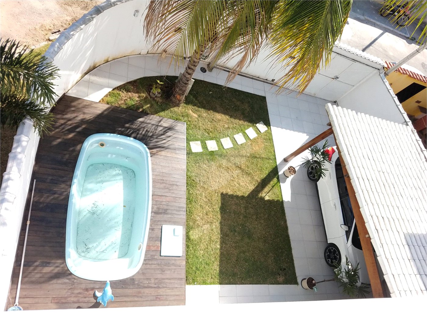 Casa à venda com 4 quartos, sendo 1 suíte, em Campo Grande, Rio de Janeiro, RJ
