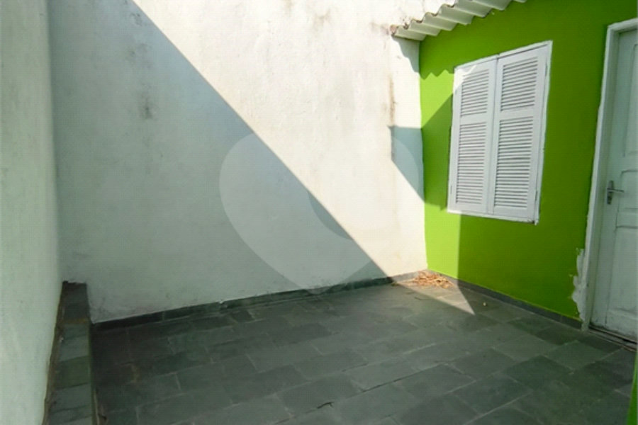 Sobrado à venda com 3 quartos, sendo 1 suíte, em Vila Albertina, São Paulo, SP
