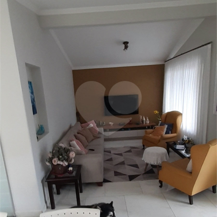 Casa à venda com 3 quartos, sendo 1 suíte, em Vila Helena, Atibaia, SP
