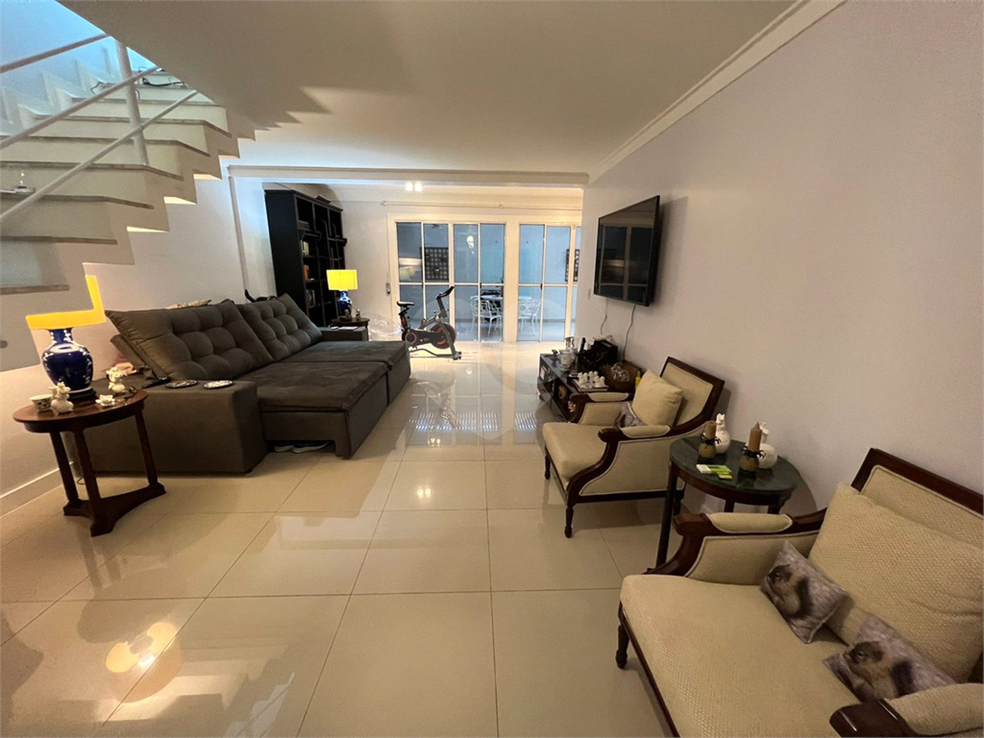 Casa à venda com 4 suítes no condomínio Bellagio, São Paulo - SP