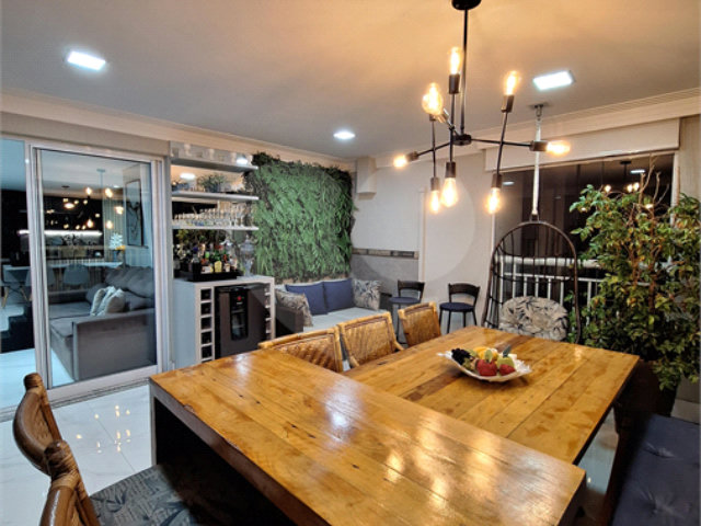 Apartamento à venda com 2 suítes em Vila Maria, São Paulo, SP