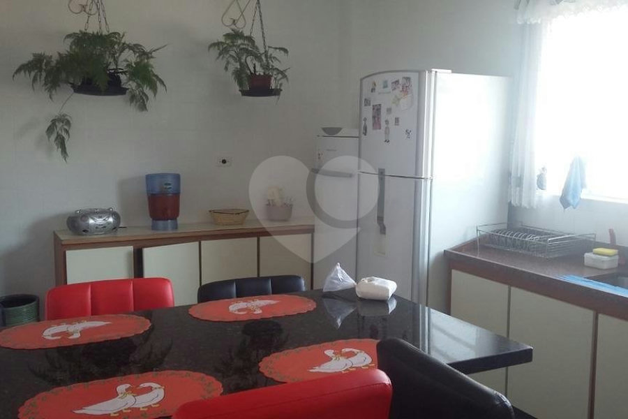 Sobrado à venda com 3 suítes em Vila Guilherme, São Paulo, SP
