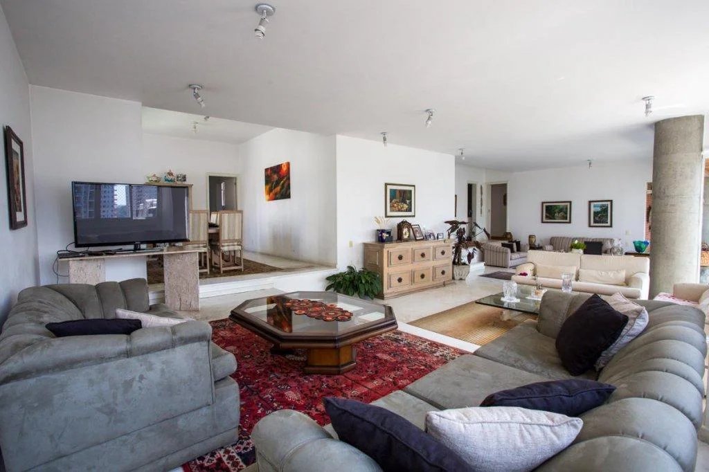 Apartamento à venda ou para alugar com 4 suítes em Jardim Fonte do Morumbi, São Paulo, SP
