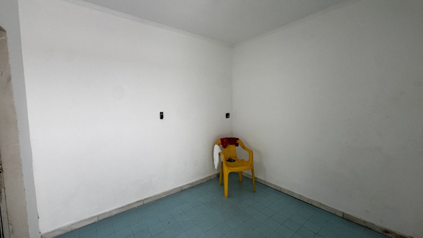 Casa dos Sonhos no Canal 6 – Piscina, Privacidade e 450m² de Terreno