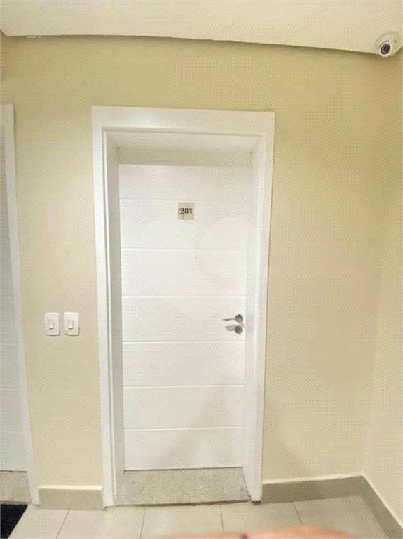 Cobertura no Edifício Emirado.