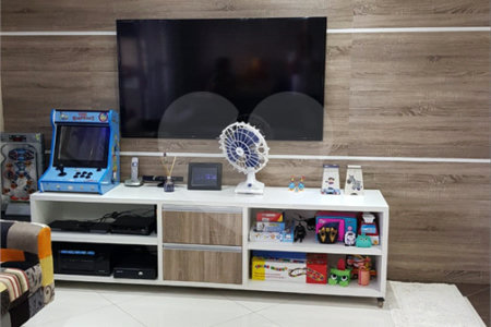 Apartamento à venda com 3 quartos, sendo 1 suíte, em Vila Maria Alta, São Paulo, SP