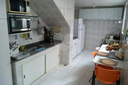 Casa de Vila à venda com 4 quartos em Tijuca, Rio de Janeiro, RJ
